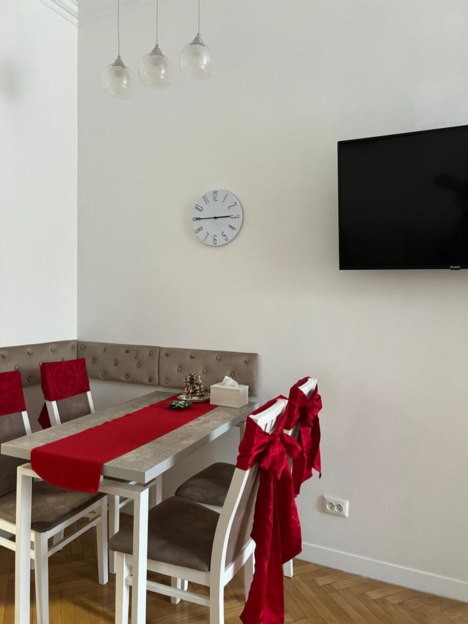 Siesta Apartment On Stefanyka Lviv Extérieur photo